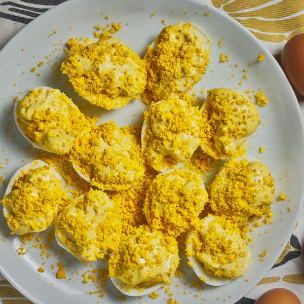 Huevos mimosa, la receta fácil de huevos rellenos de la abuela francesa