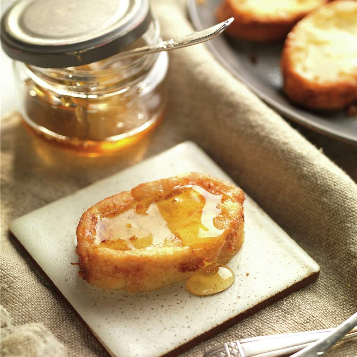 Torrijas de miel clásicas