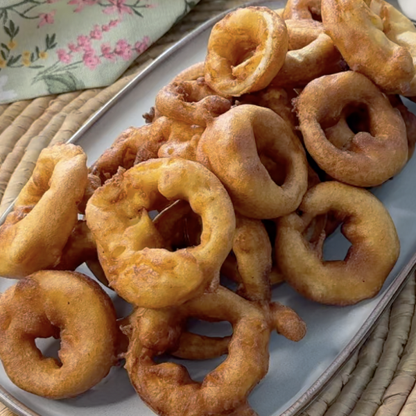 Aros de cebolla caseros y crujientes ¡en 10 minutos!