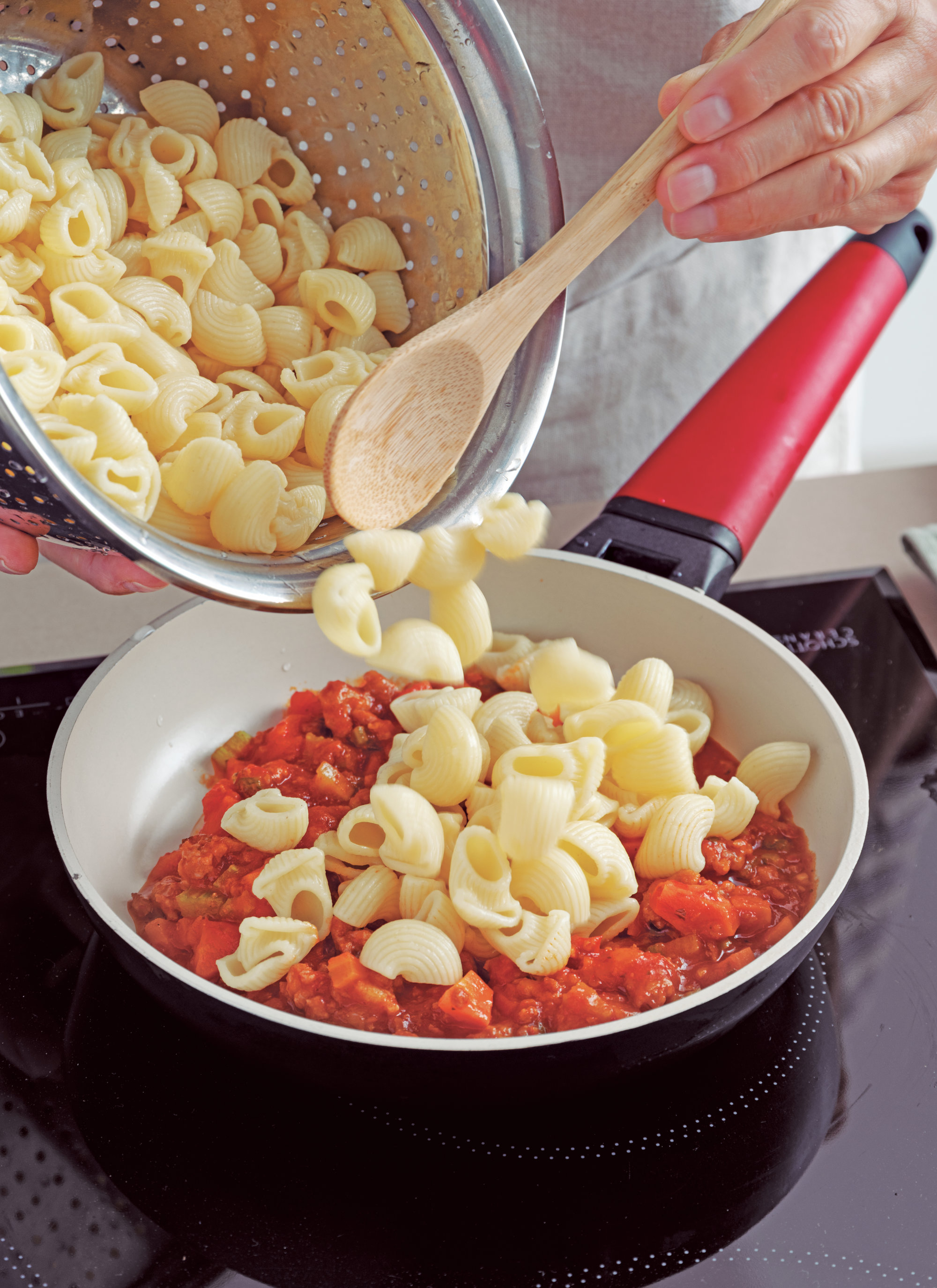 3. Agrega la pasta