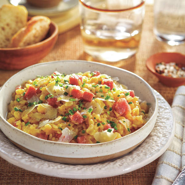 Falso risotto de pasta de piñones con jamón serrano