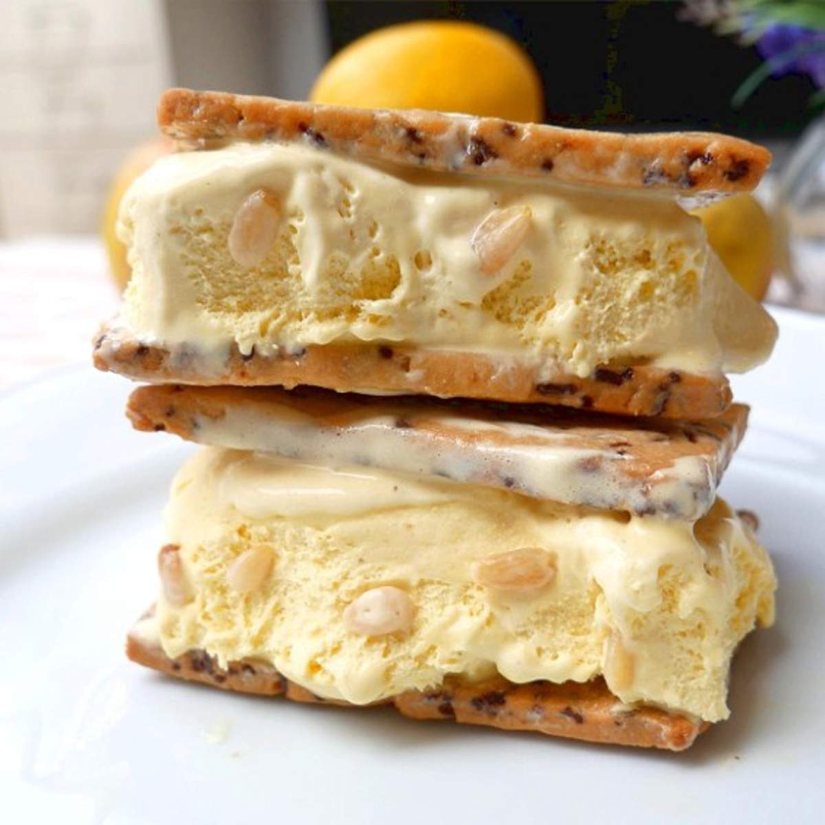 Helado al corte relleno de dulce de leche 