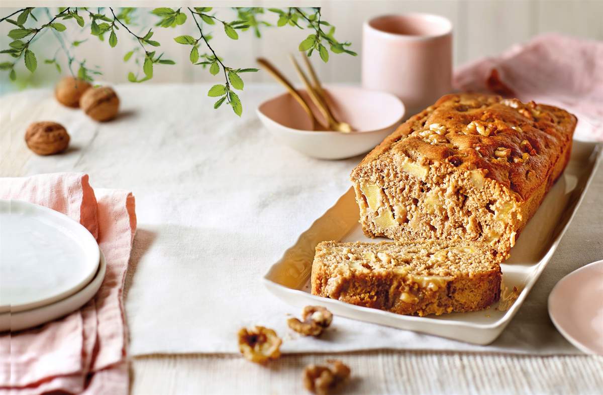 bizcocho plumcake de manzana y nueces