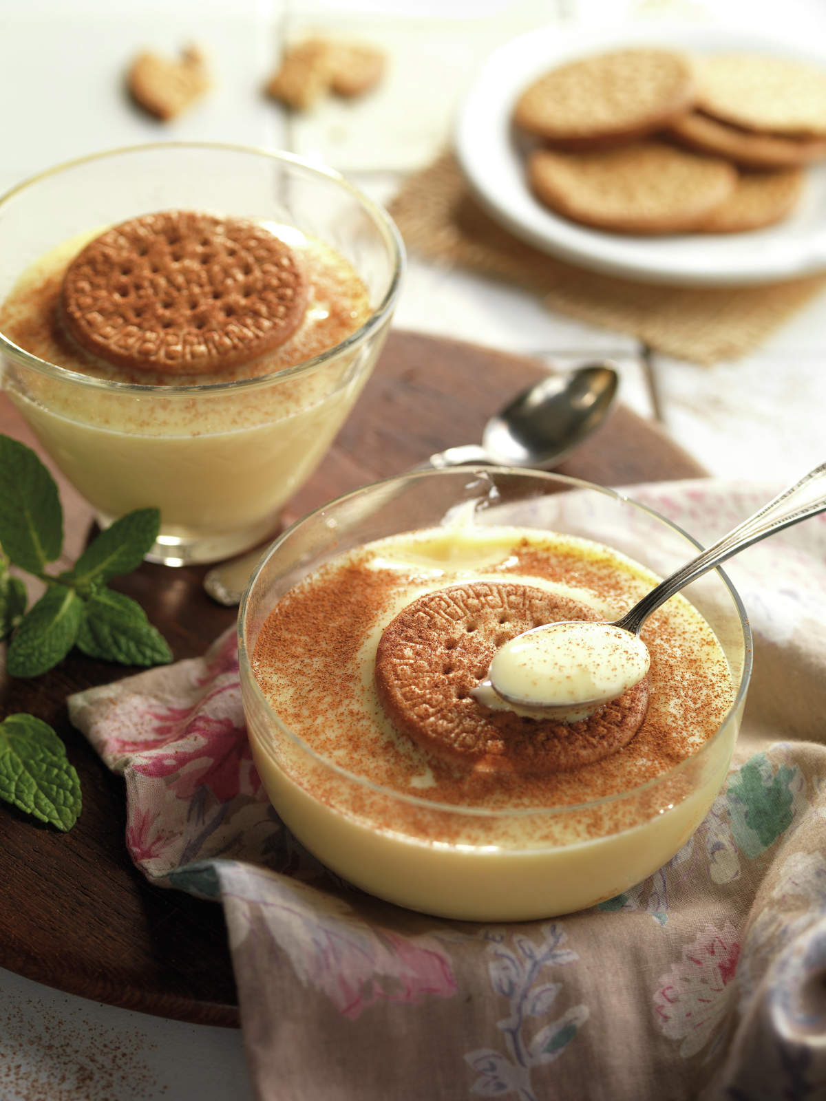 NATILLAS CASERAS CON GALLETA.