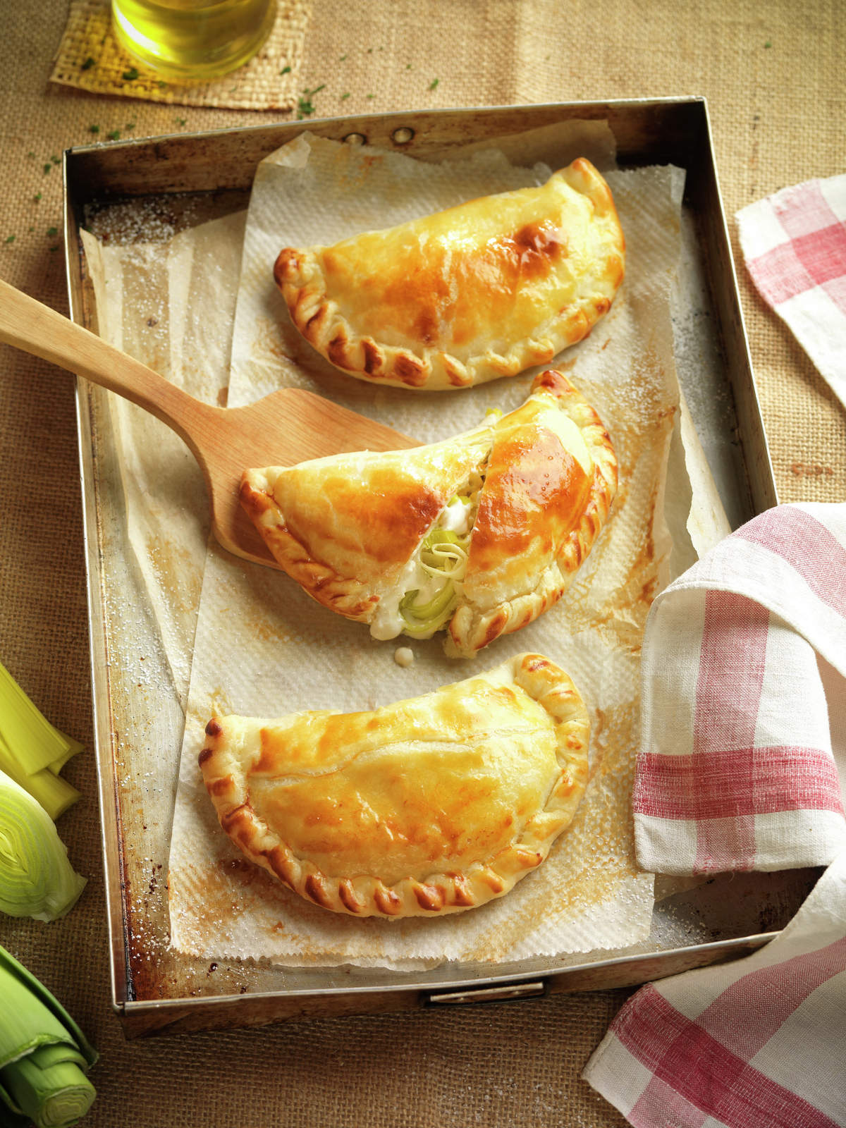 Empanadillas de queso y puerro