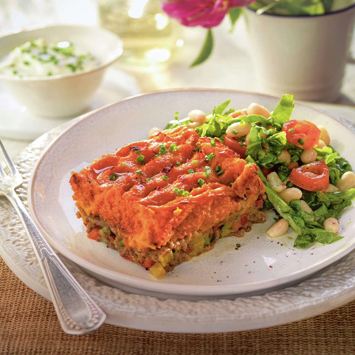 Pastel de boniato y boloñesa de carne y verduras