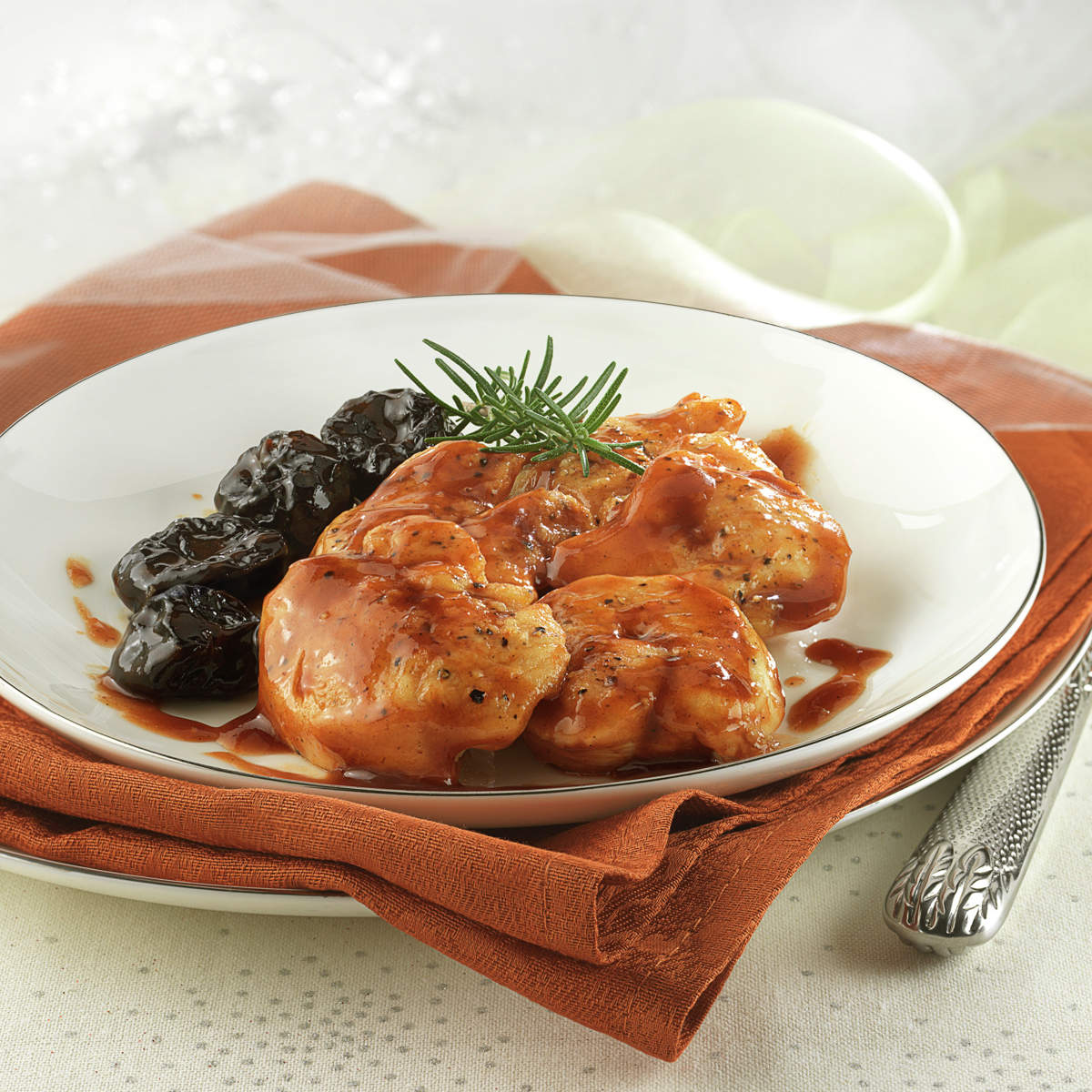 PECHUGA DE POLLO AL OPORTO