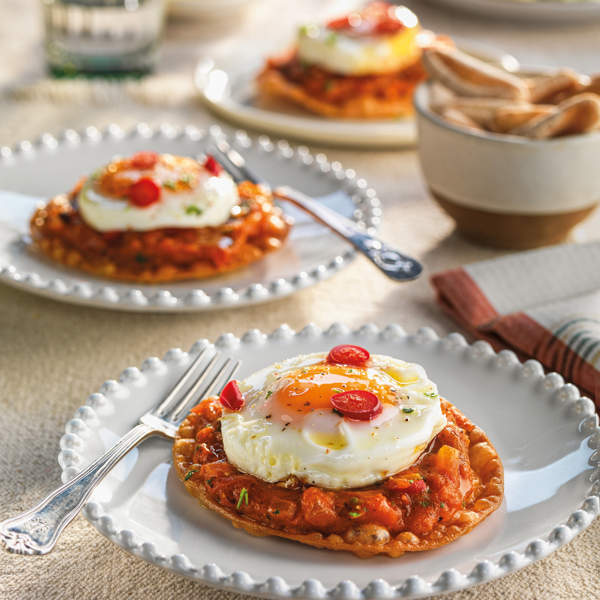 Tostas de huevos rancheros, el típico desayuno mexicano