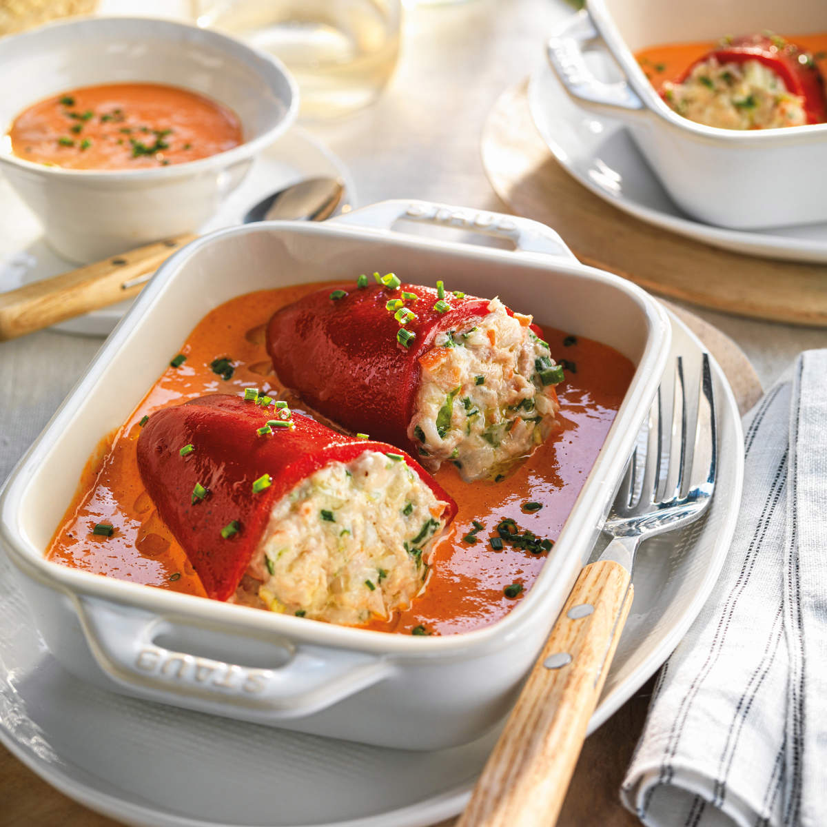 Pimientos del piquillo rellenos de atún con mayonesa