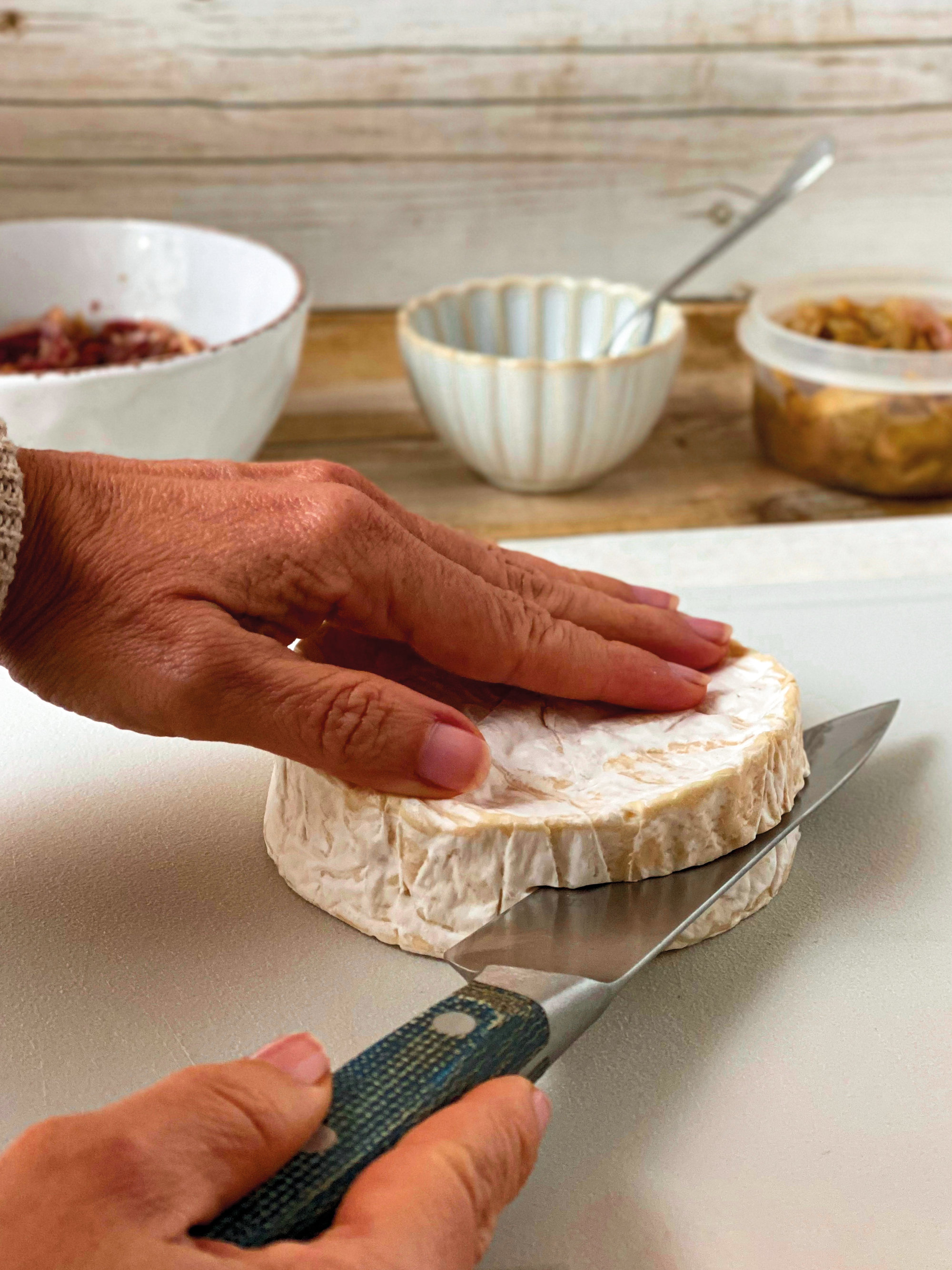 3. Parte el queso