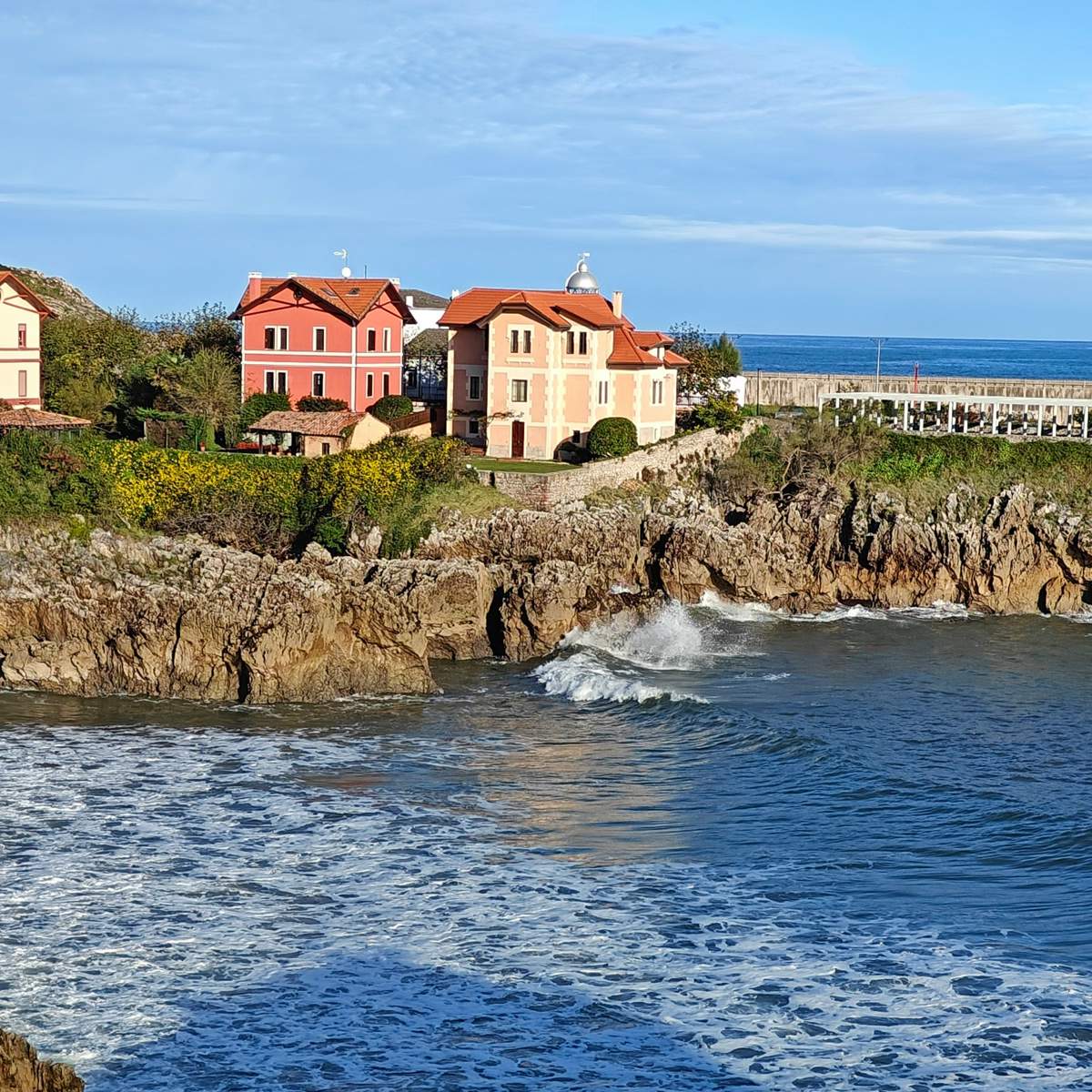 llanes asturias des mc carthy LlvN0sUCcBA unsplash