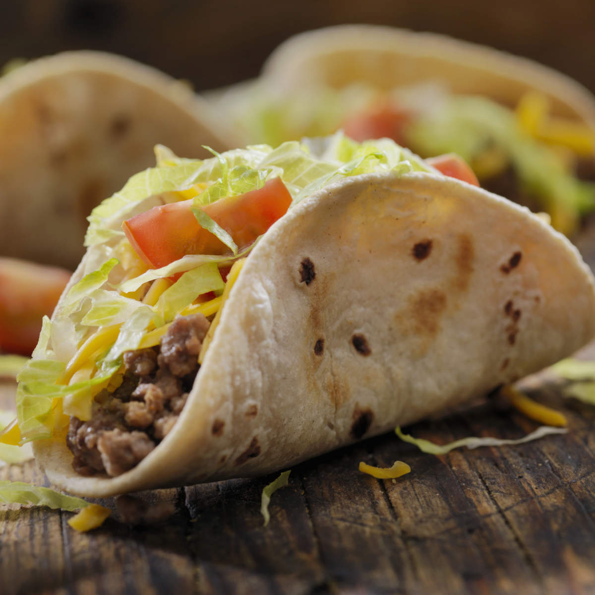 tacos mexicanos iStock 1146906219