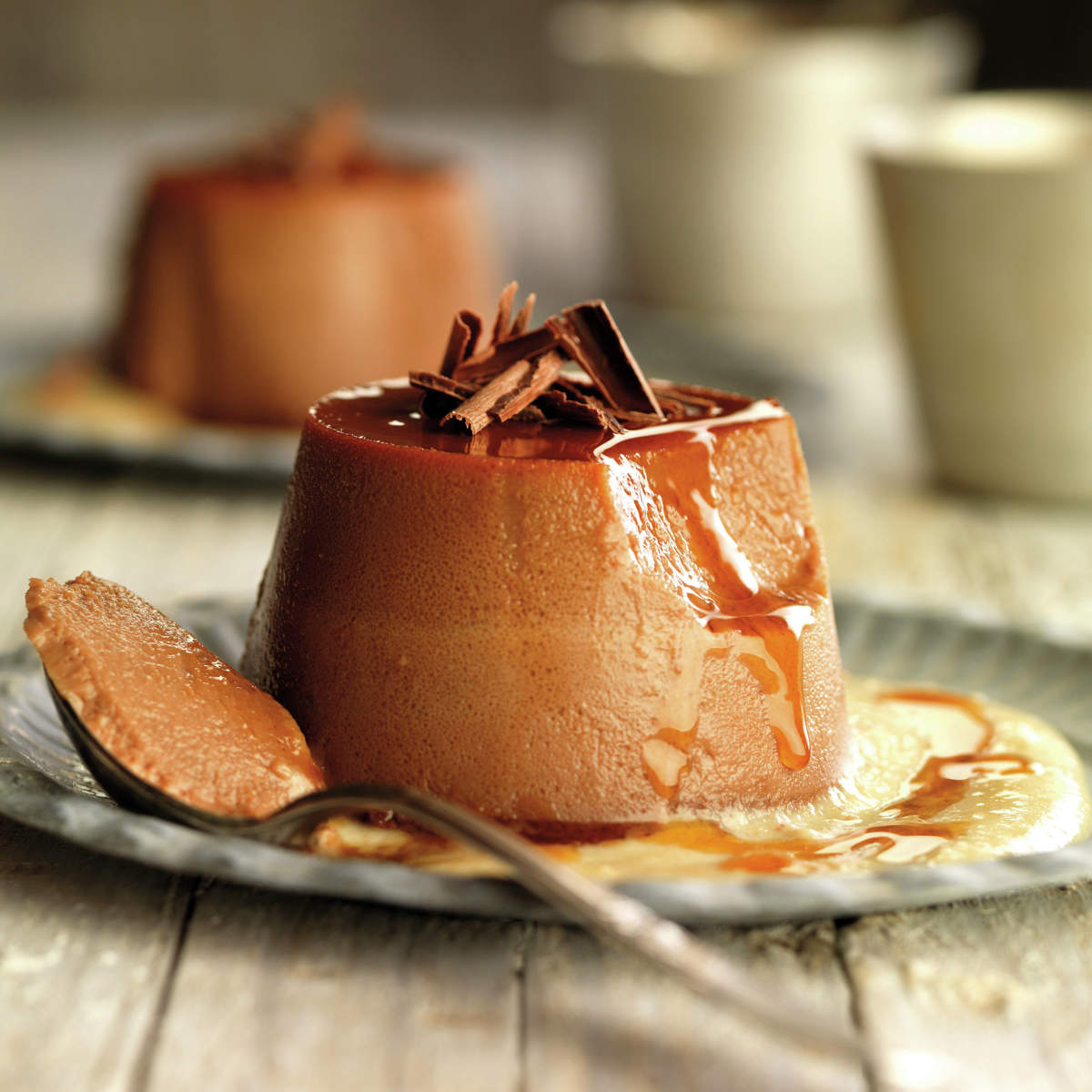 Flan de cacao con natillas