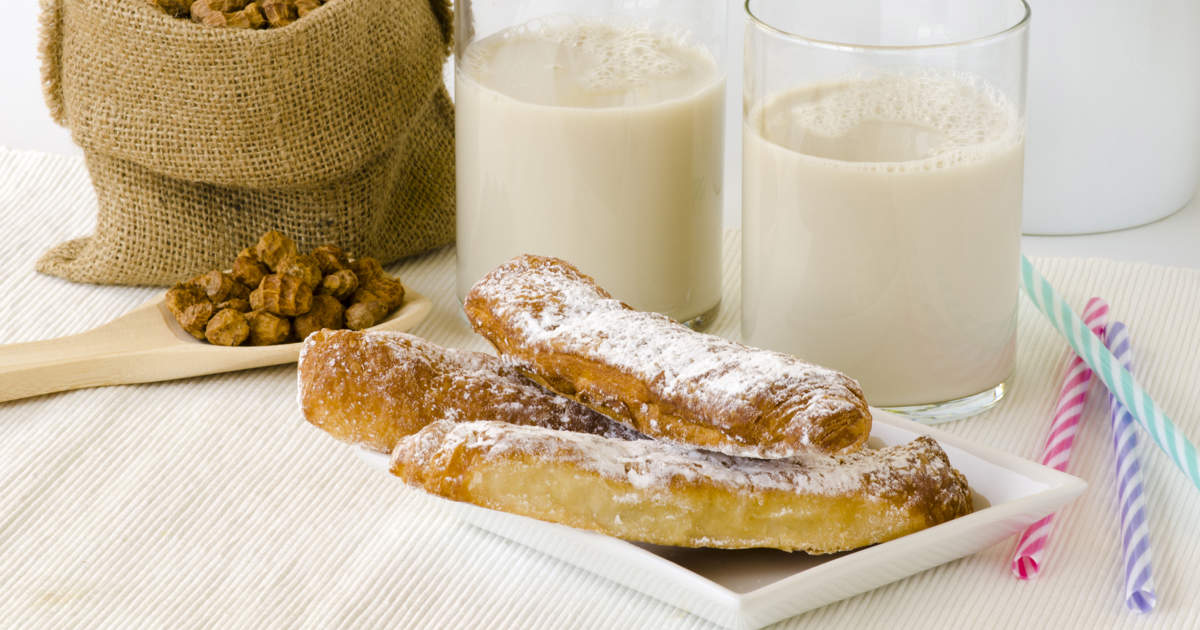 Cómo hacer fartons, el dulce más tradicional de Valencia