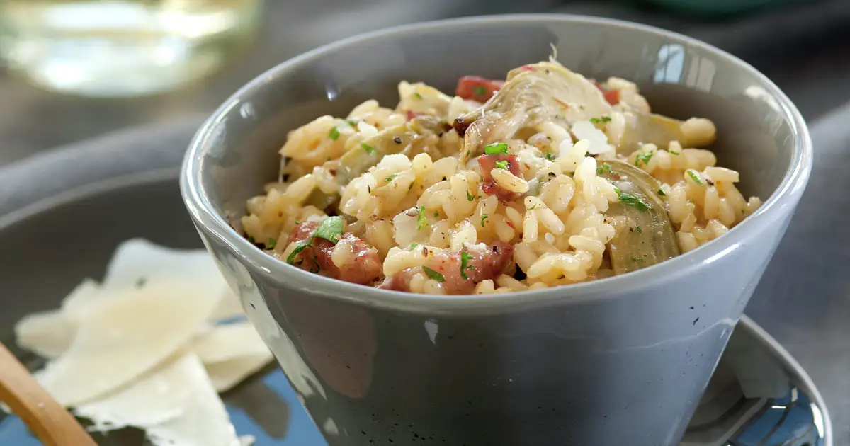 Risotto de alcachofa y beicon, el mejor el arroz italiano en tu mesa
