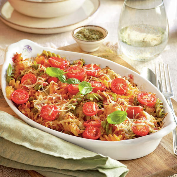 Espirales con tomatitos al horno