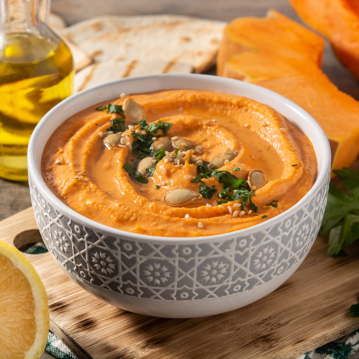 hummus de calabaza iStock 1281116090