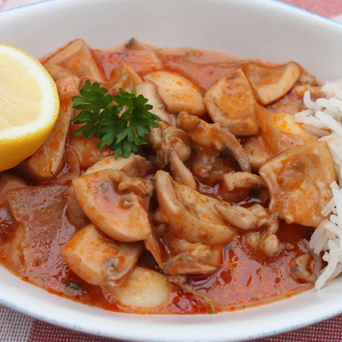 Pota en salsa de la abuela canaria