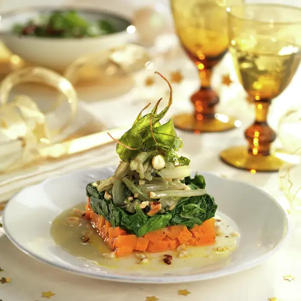 Acelgas con avellanas y calabaza, un plato vegetariano festivo