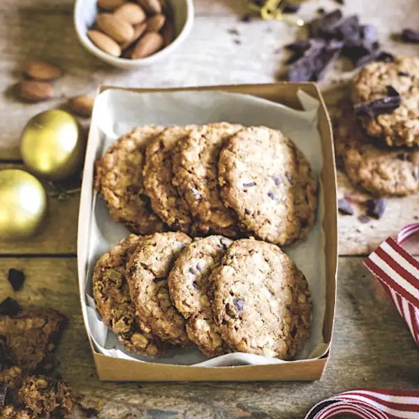 Cookies de avena y chocolate con almendras