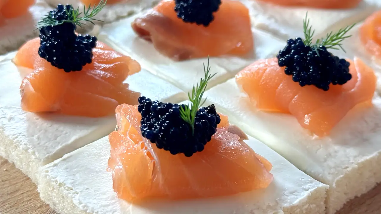 &iquest;COMO PUEDO DEGUSTAR EL CAVIAR? 