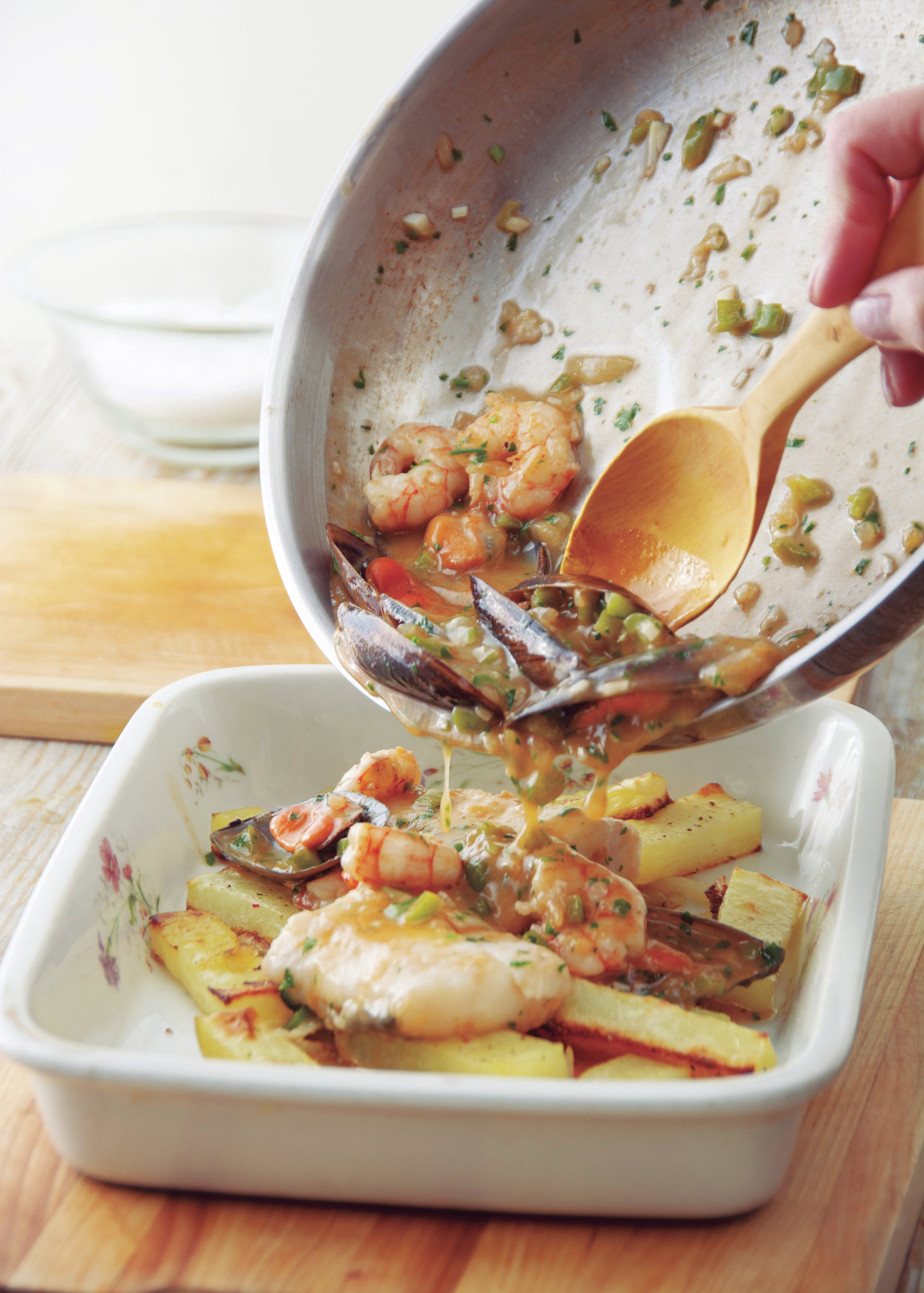 5. Añade los mejillones