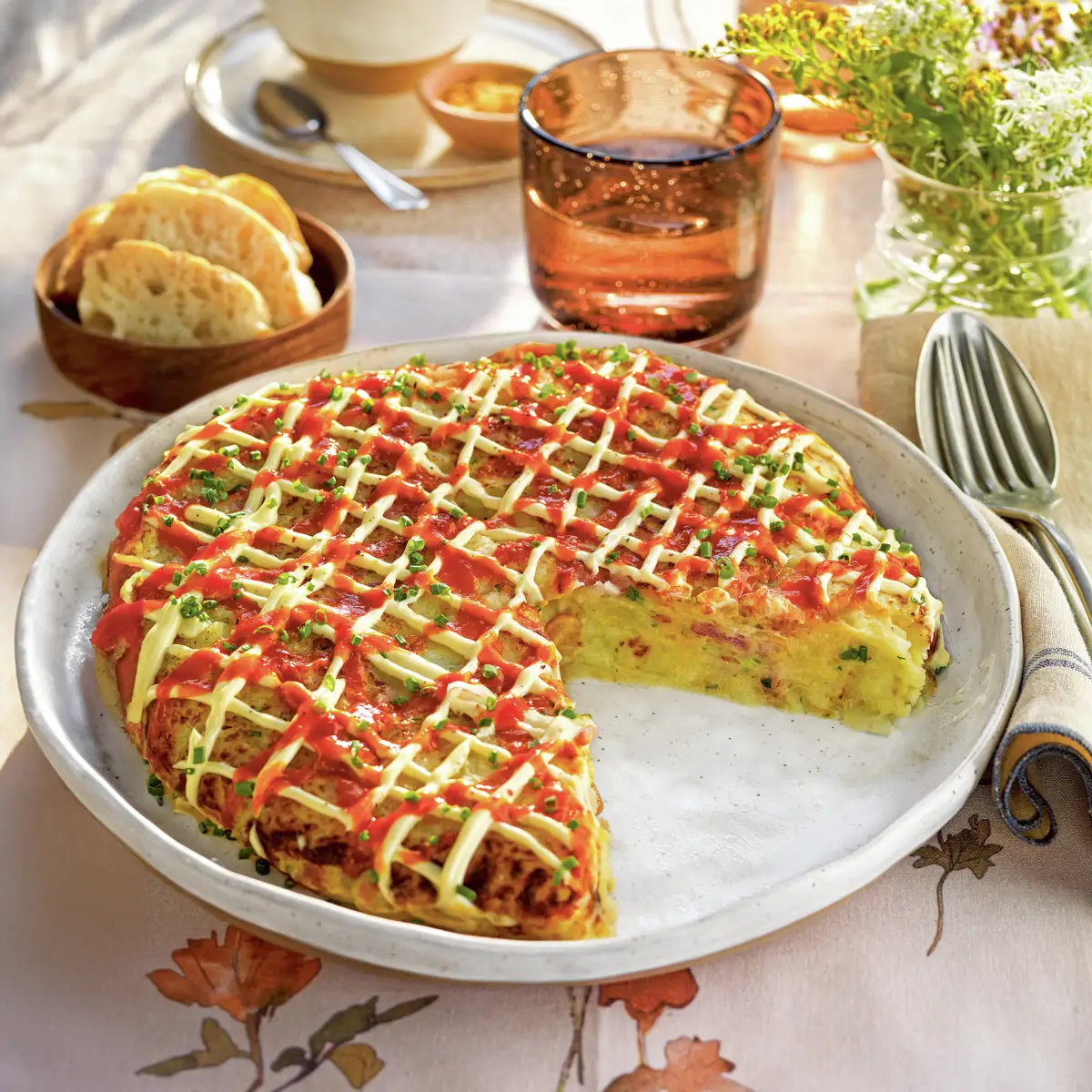 Trinxat de la Cerdaña con mayonesa y tomate