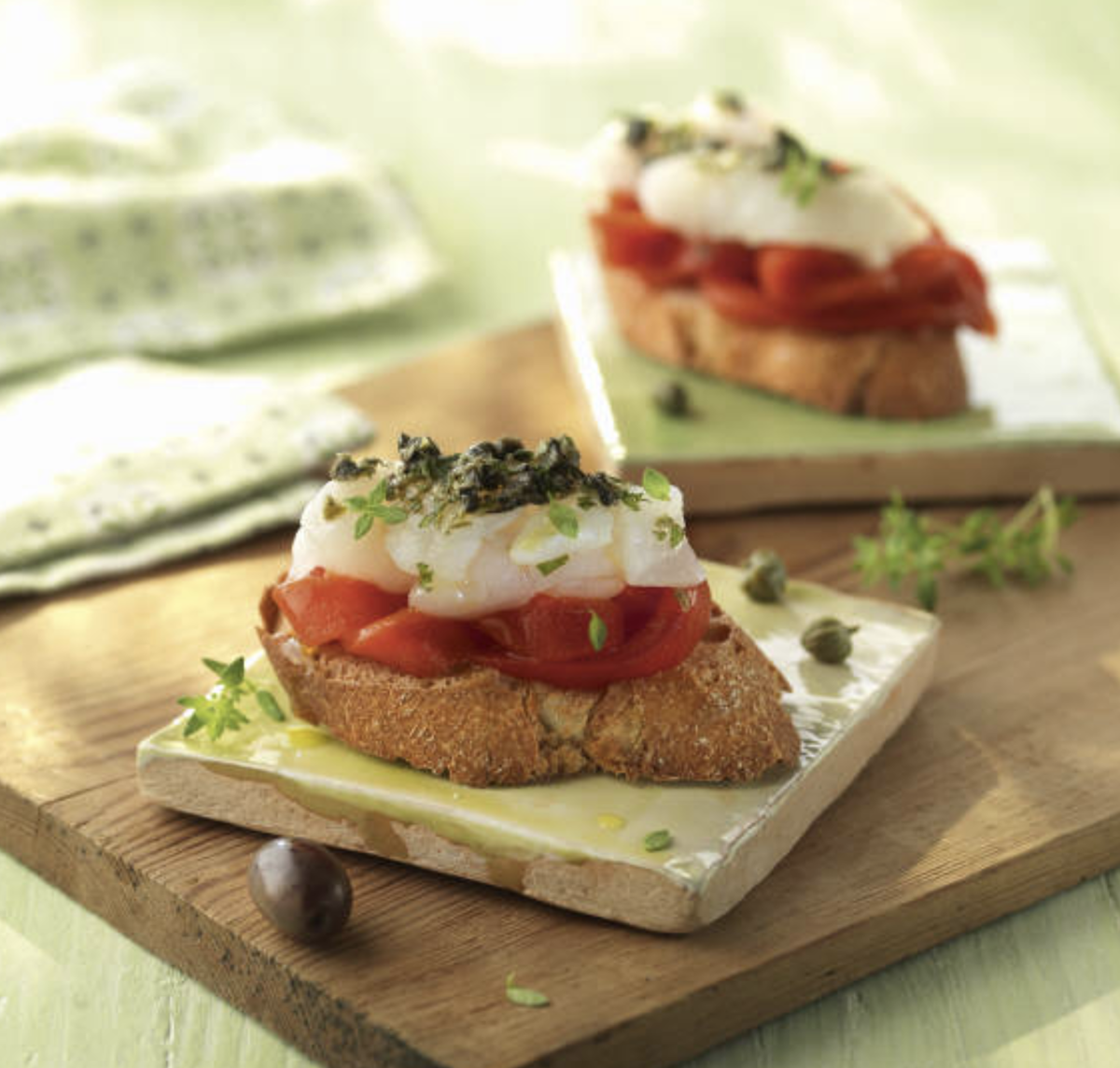 Tostas de bacalao y pimiento