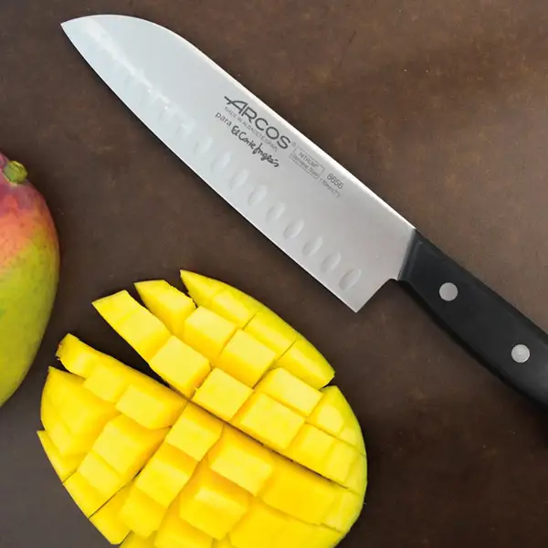 Cuchillo Santoku Arcos 17 cm