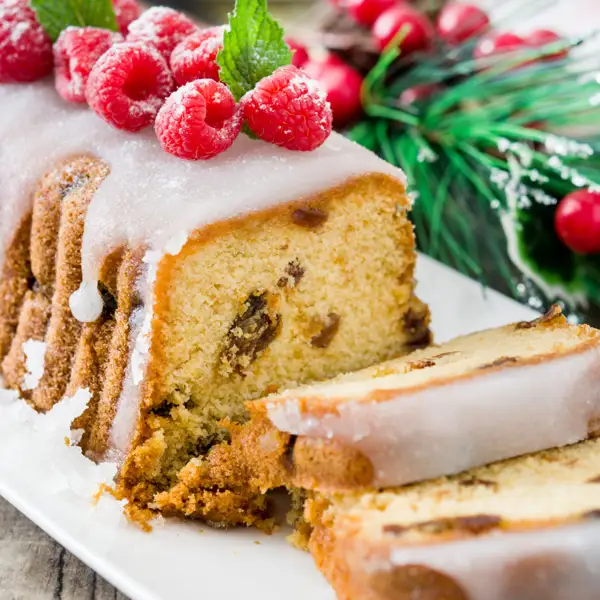 Plumcake de Navidad con pasas y orejones, el postre superesponjoso que tienes que hacer estas fiestas