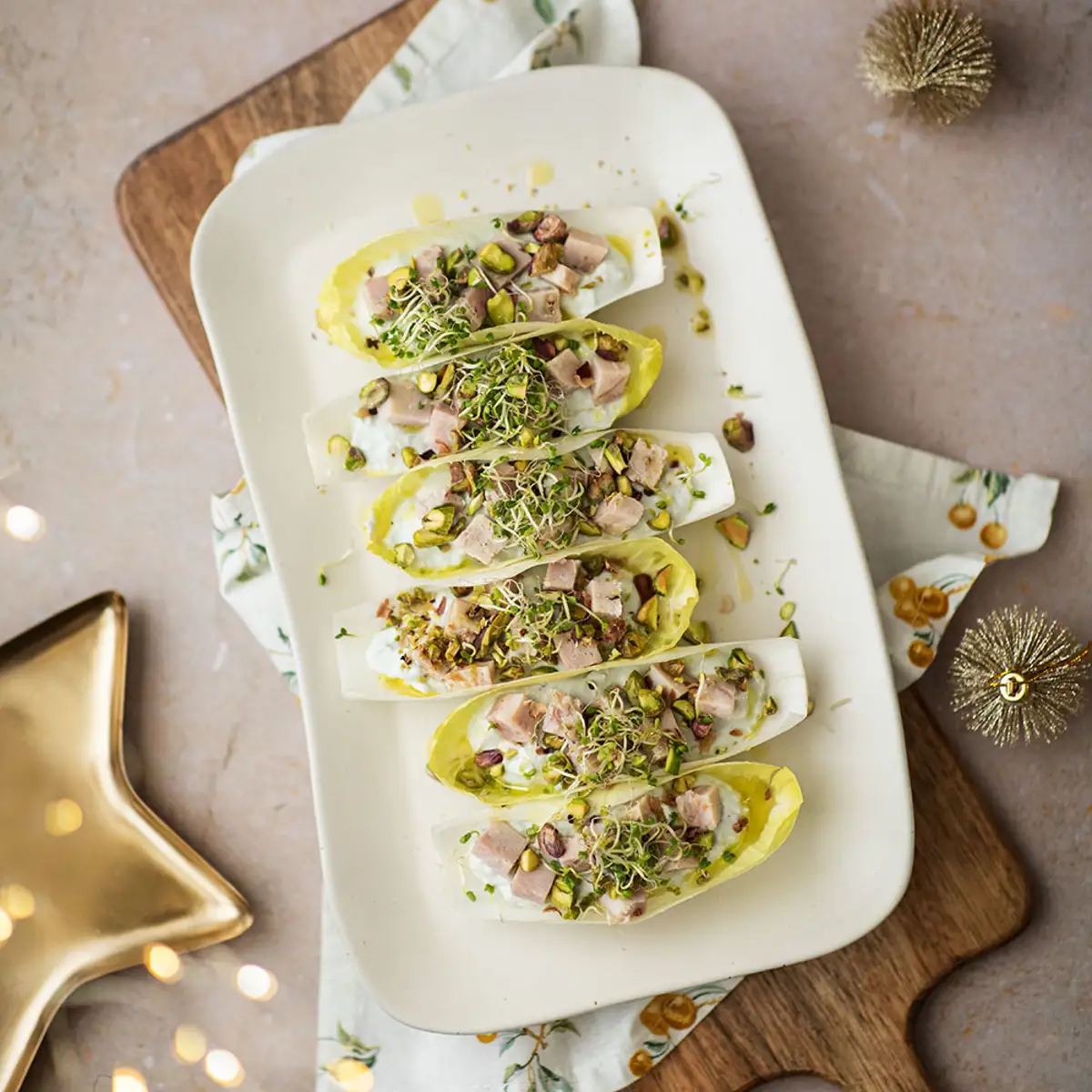 Ensalada de endivias con pollo saludable y fácil