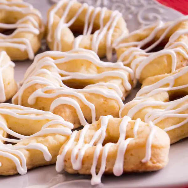 La abuela de Alicante prepara estos dulces típicos, se llaman sequillos de Castalla y están buenísimos