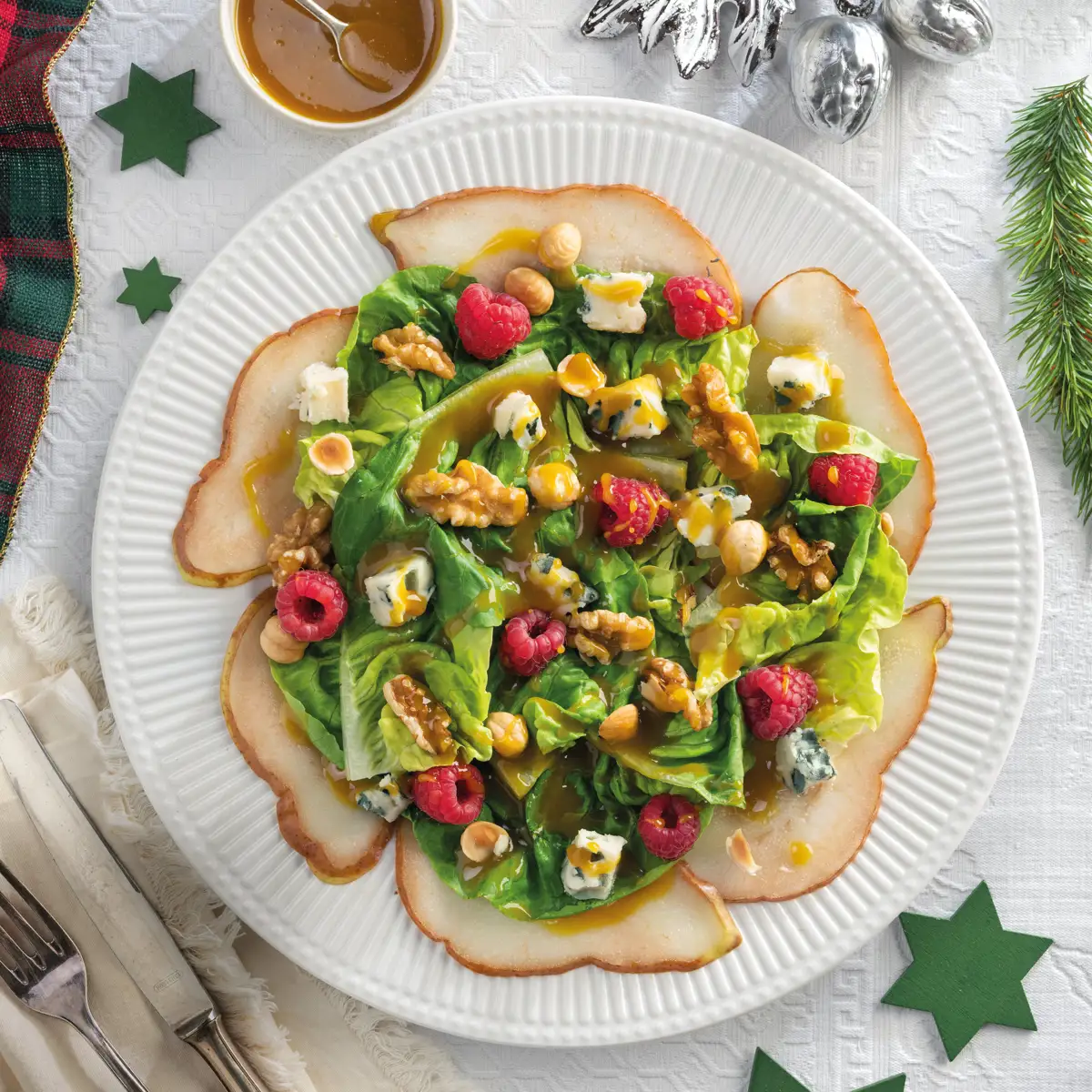 Ensalada de pera con roquefort