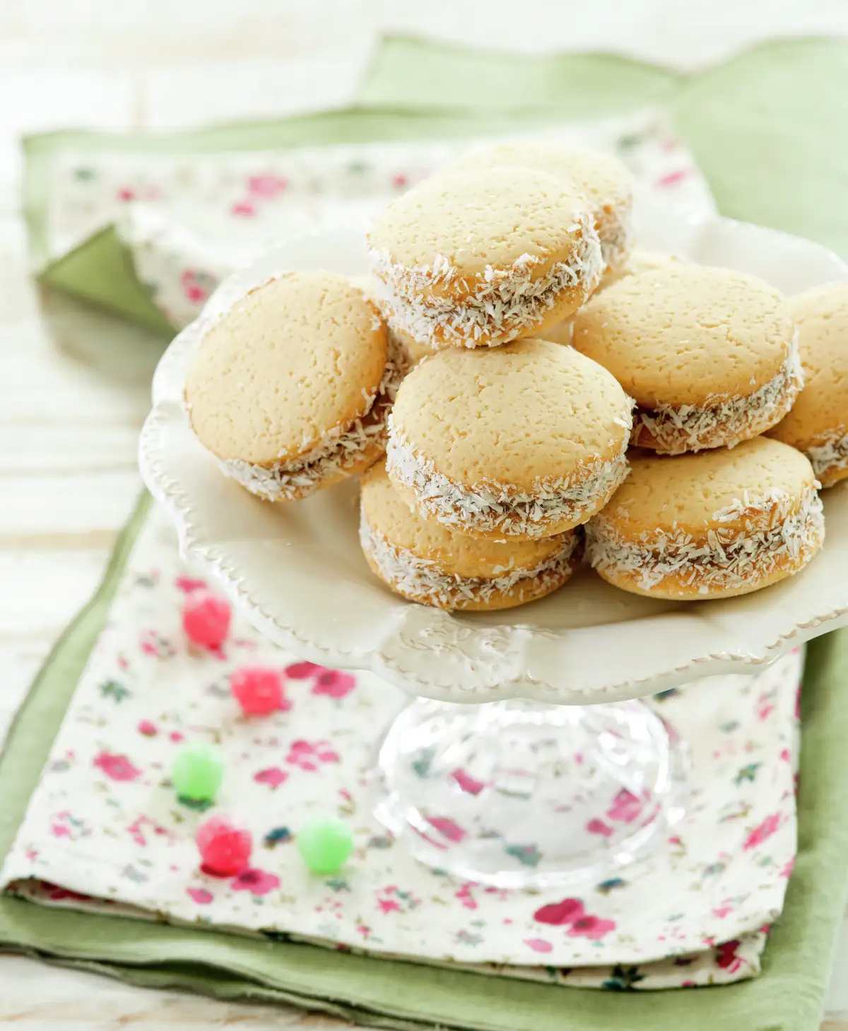 ALFAJORES CON DULCE DE LECHE.