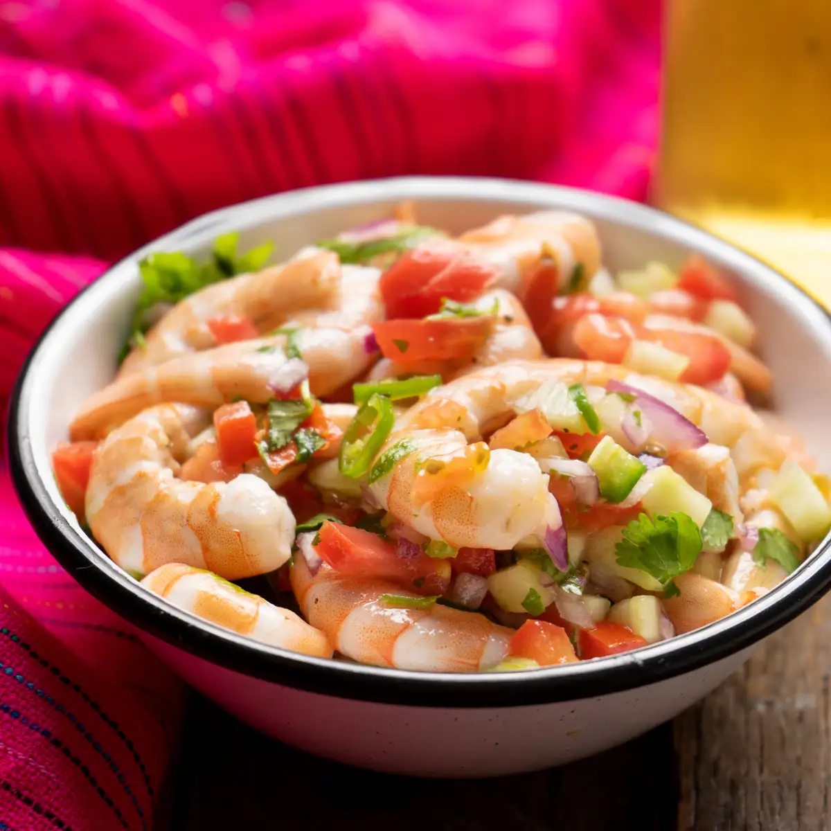 Ceviche de camarón mexicano iStock 1213404168