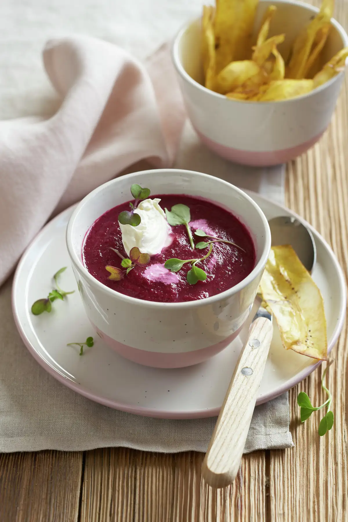 Gazpacho de remolacha con yogur