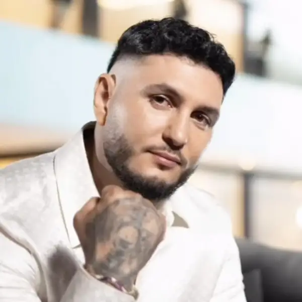 Omar Montes, cantante: "Un kebab sin carne es como un jardín sin flores"