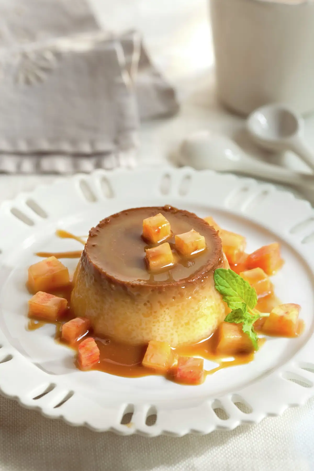 flan_con_dulce_de_leche_y_melocoton