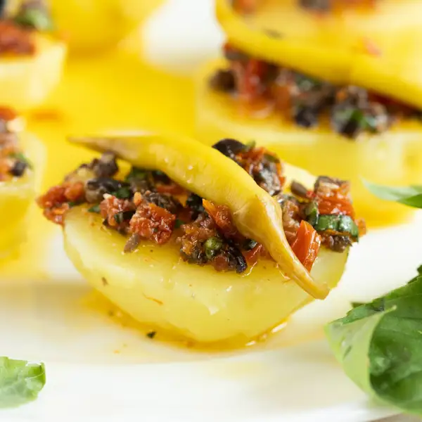 El aderezo que transforma una ensalada de patata en un plato digno del mejor chef, ¡fácil y delicioso!