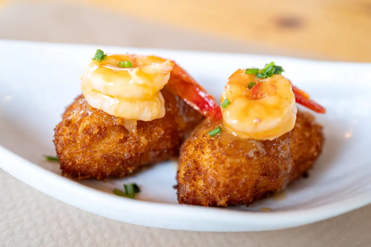 Croquetas de gambas al ajillo
