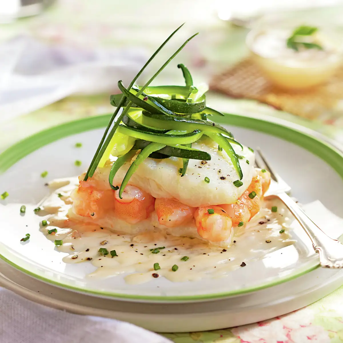 Filetes de gallo con salsa suprema