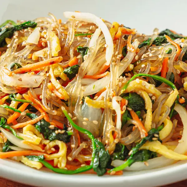 Receta coreana: Japchae, los fideos de cristal más deliciosos del mundo, atrévete a hacerlos en casa