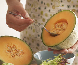 2. Prepara los melones