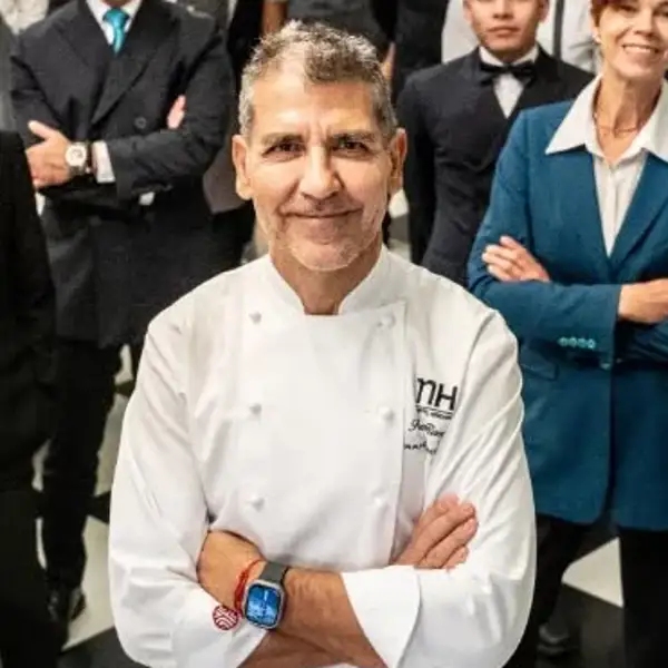 Paco Roncero y sus albóndigas de pulpo y bonito: "A la salsa verde ponle una picadita de ajo, almendra y perejil que le dé vida"