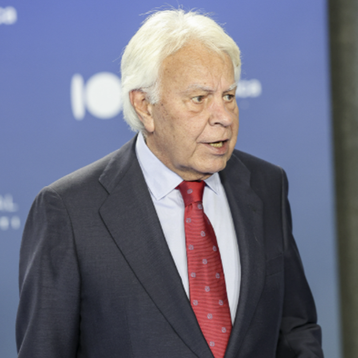 Felipe González