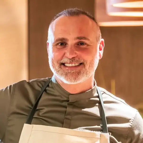 Rodrigo de la Calle, chef: "El hummus hay que hacerlo con garbanzos naturales. Se pueden usar de bote, pero no es lo mismo"