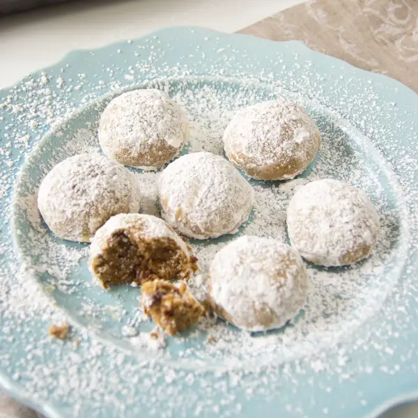 Besos de nuez, la receta de la abuela mexicana que (casi) nadie conoce en España