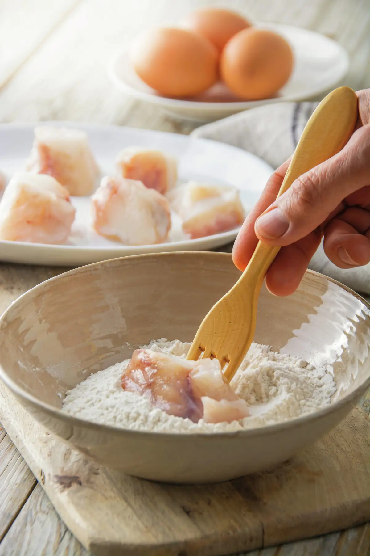 Enharinar pescado