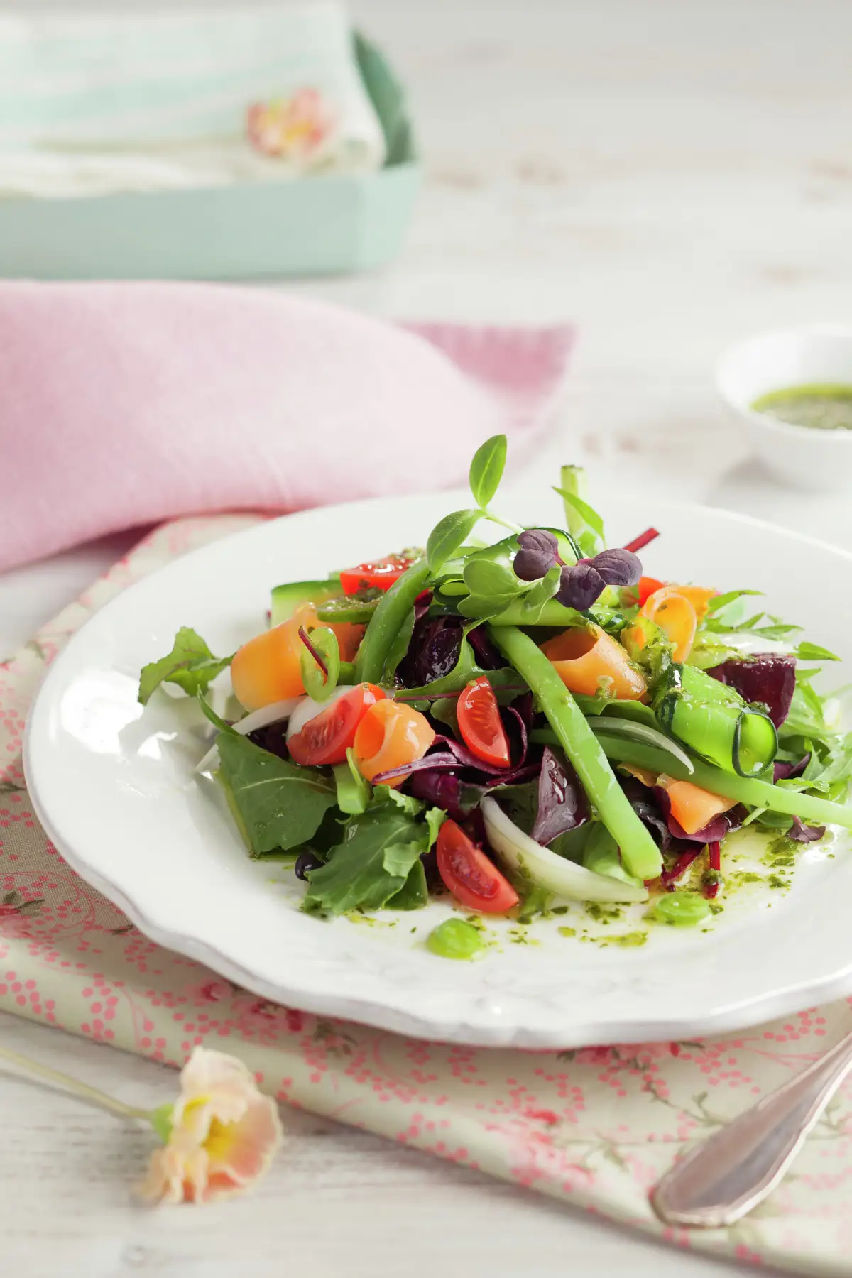 ENSALADA TEMPLADA CON SALSA PICANTE.