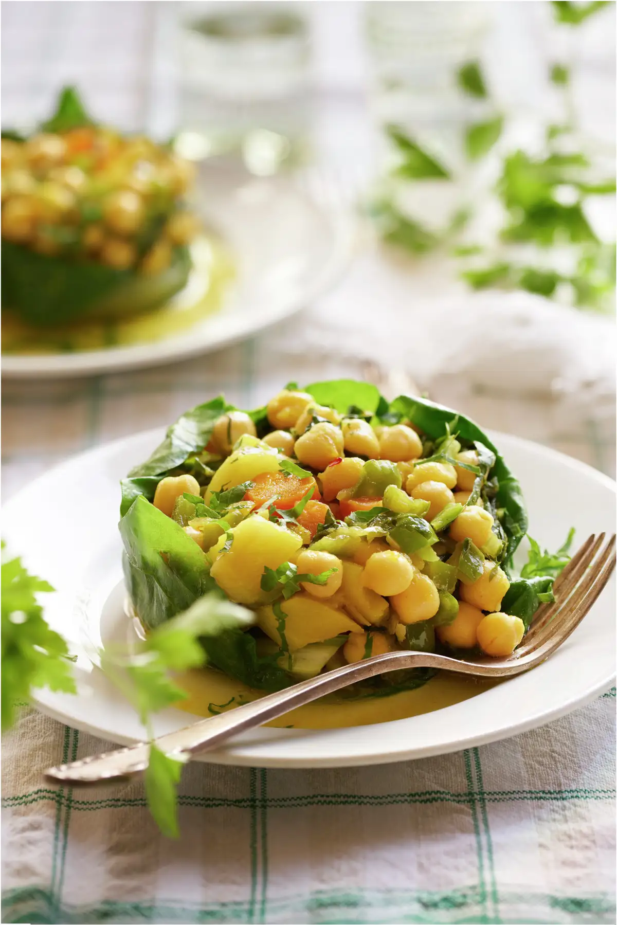 GARBANZOS CON ACELGAS AL AZAFRÁN.